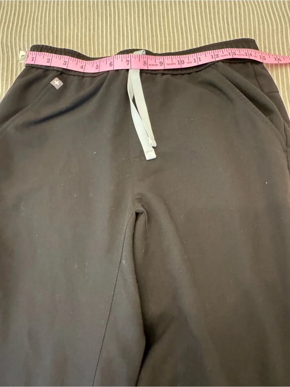 FIGS Men’s Tansen Jogger Scrub Pants Black Size S  Tansen Jogger